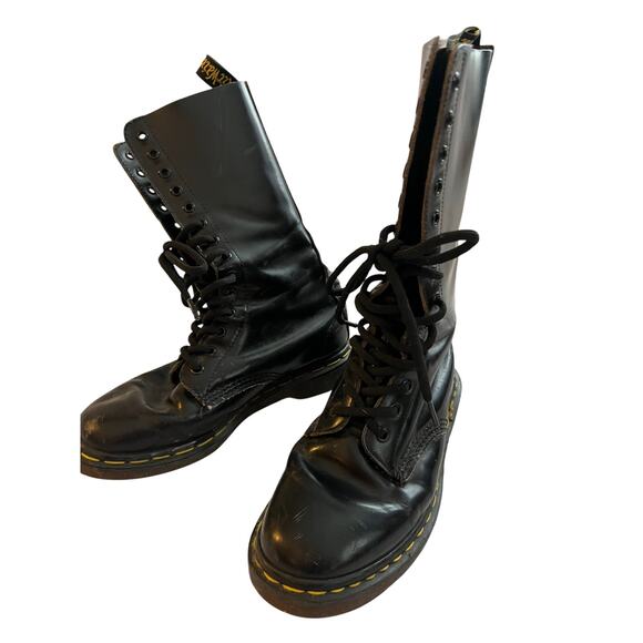 Dr. Martens 1460 Vintage Made in England Black Leather 8-Eye Boots AirWair 7 - Picture 1 of 8